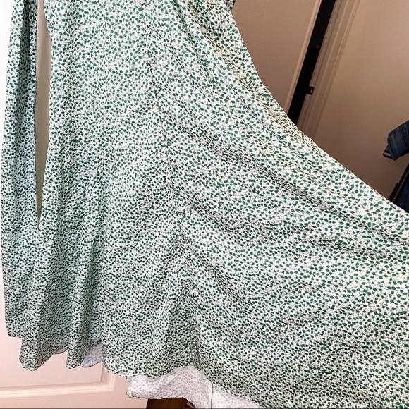 NWT Significant Other Australia Elegant, silky, pretty green print midi Dress - Picture 3 of 10